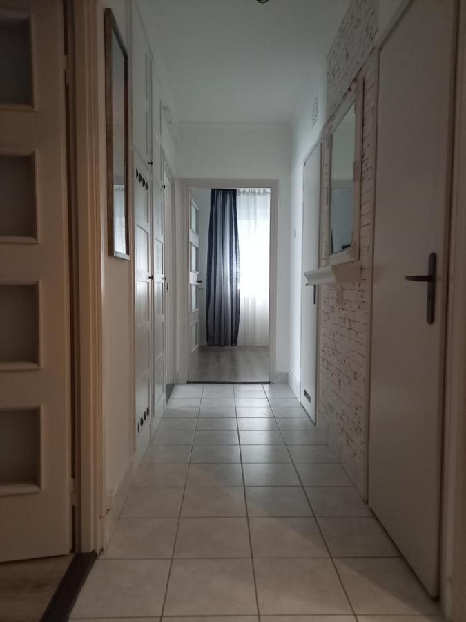 Kardos Apartman Debrecen Exteriör bild