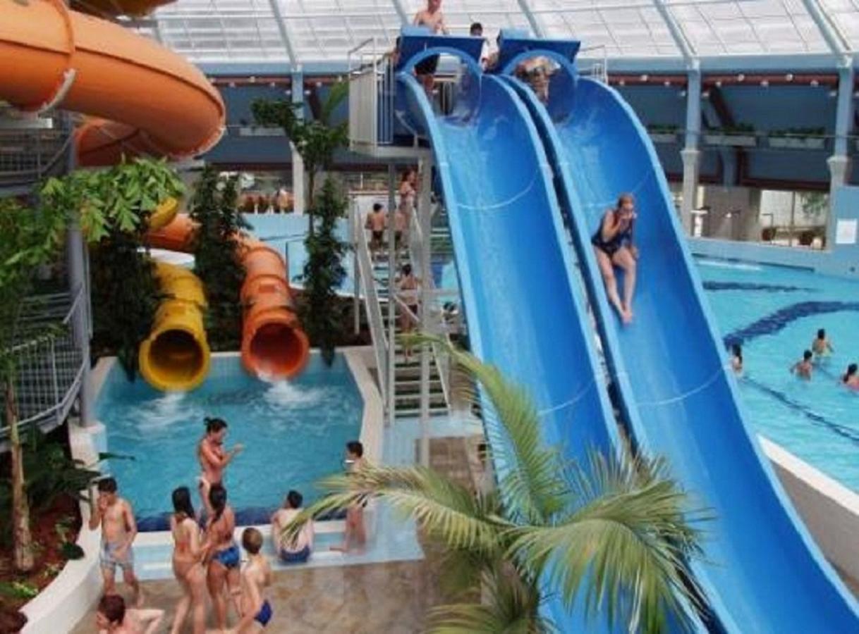 Kardos Apartman Debrecen Exteriör bild